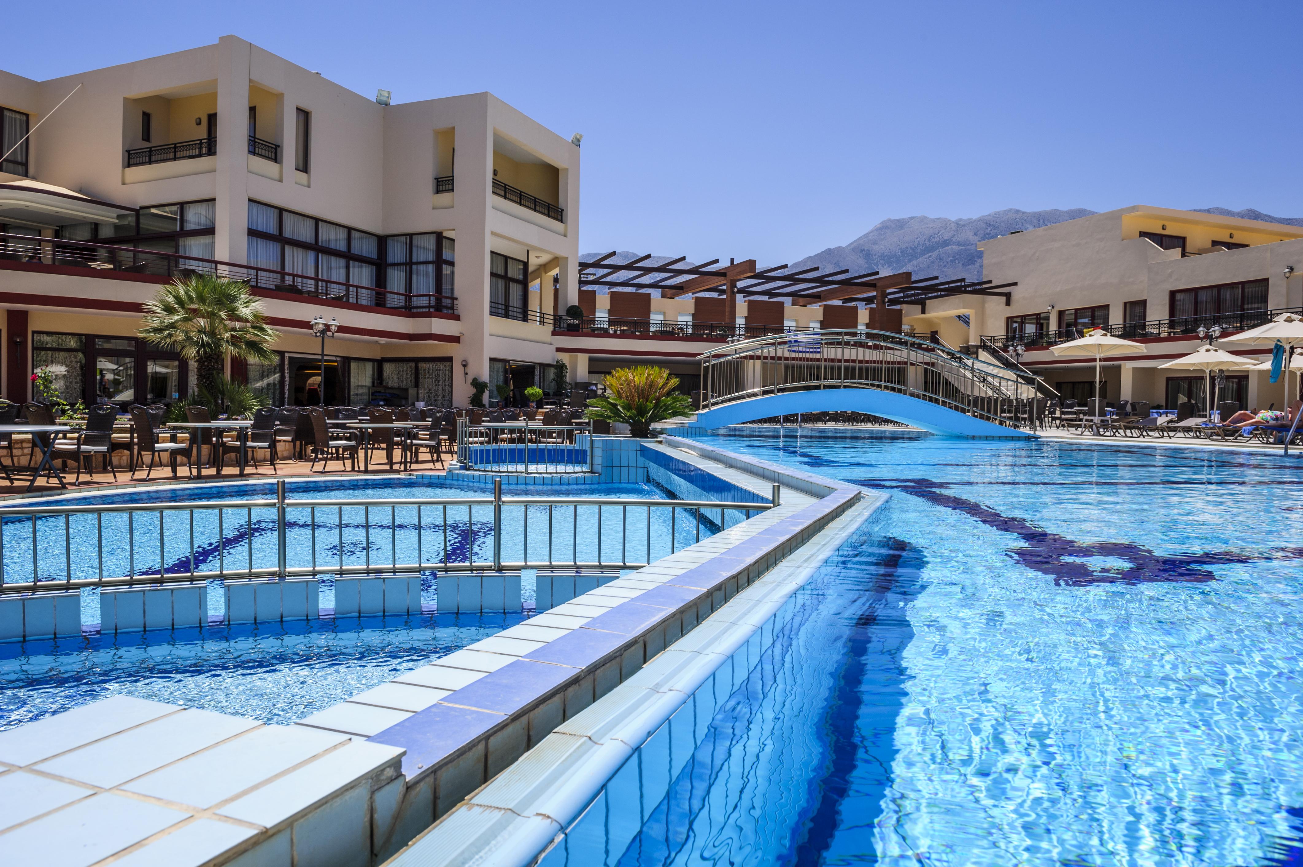 Vantaris Palace Paralia Kourna Екстер'єр фото