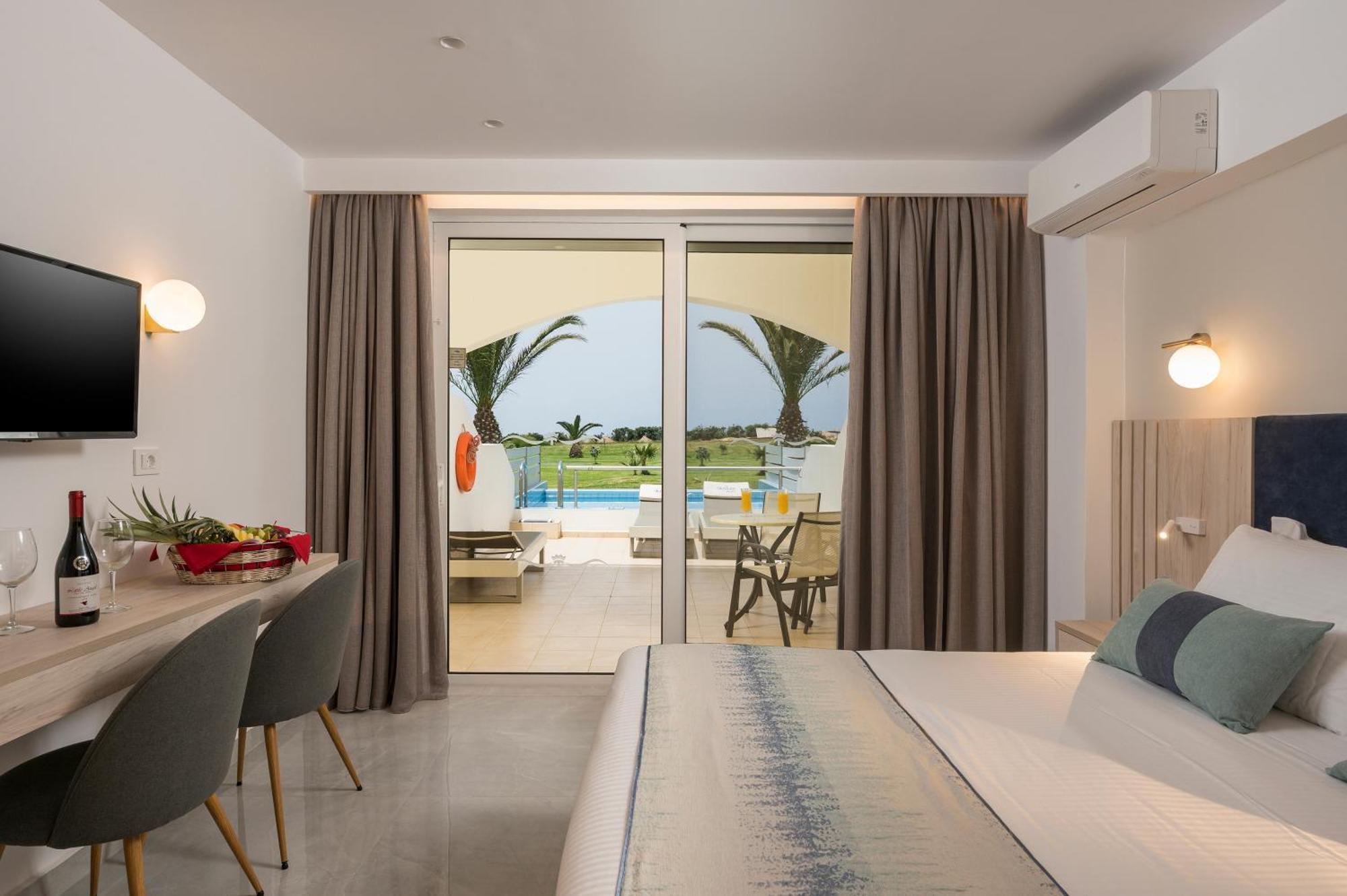 Vantaris Palace Paralia Kourna Екстер'єр фото