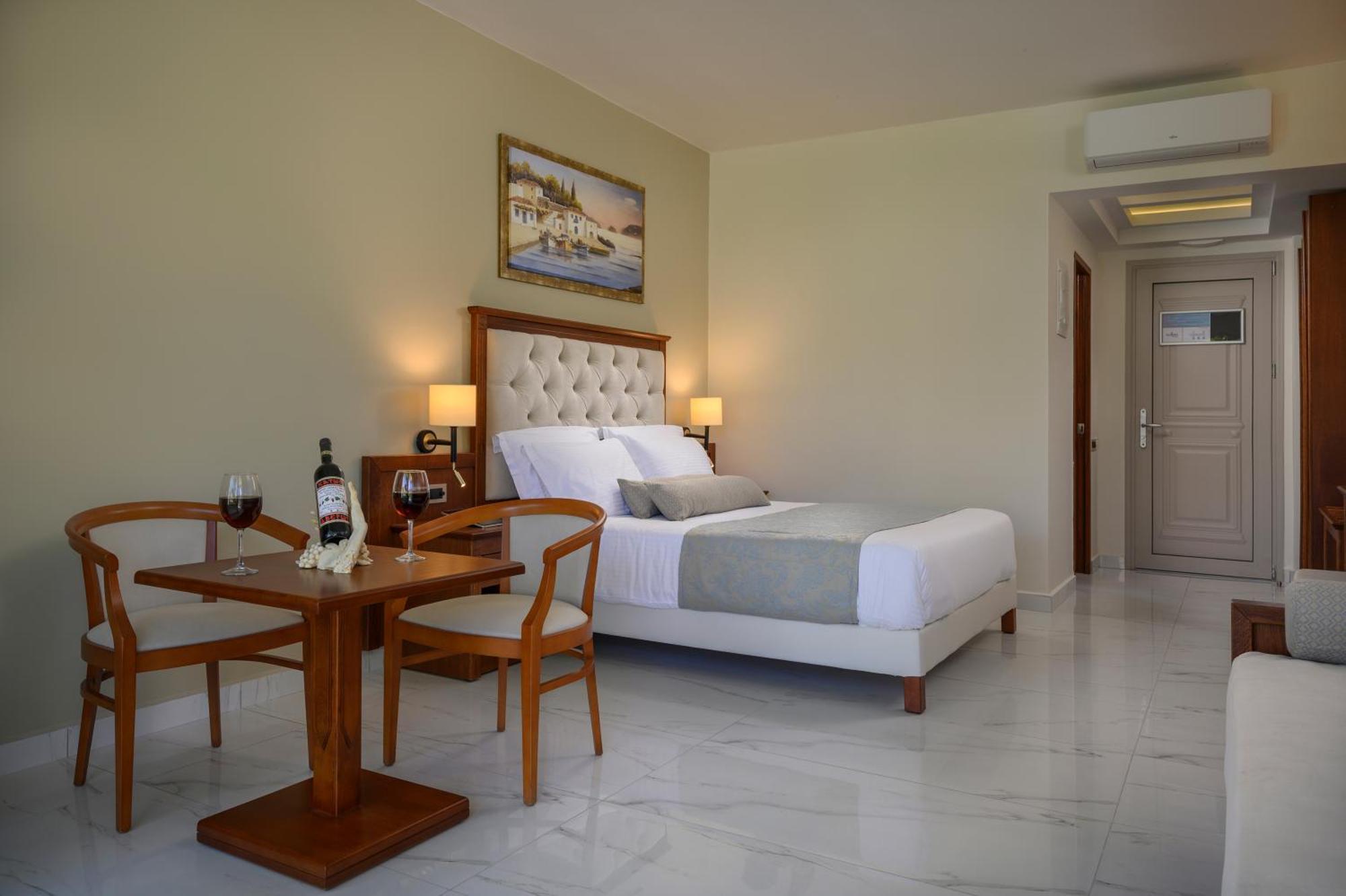 Vantaris Palace Paralia Kourna Екстер'єр фото